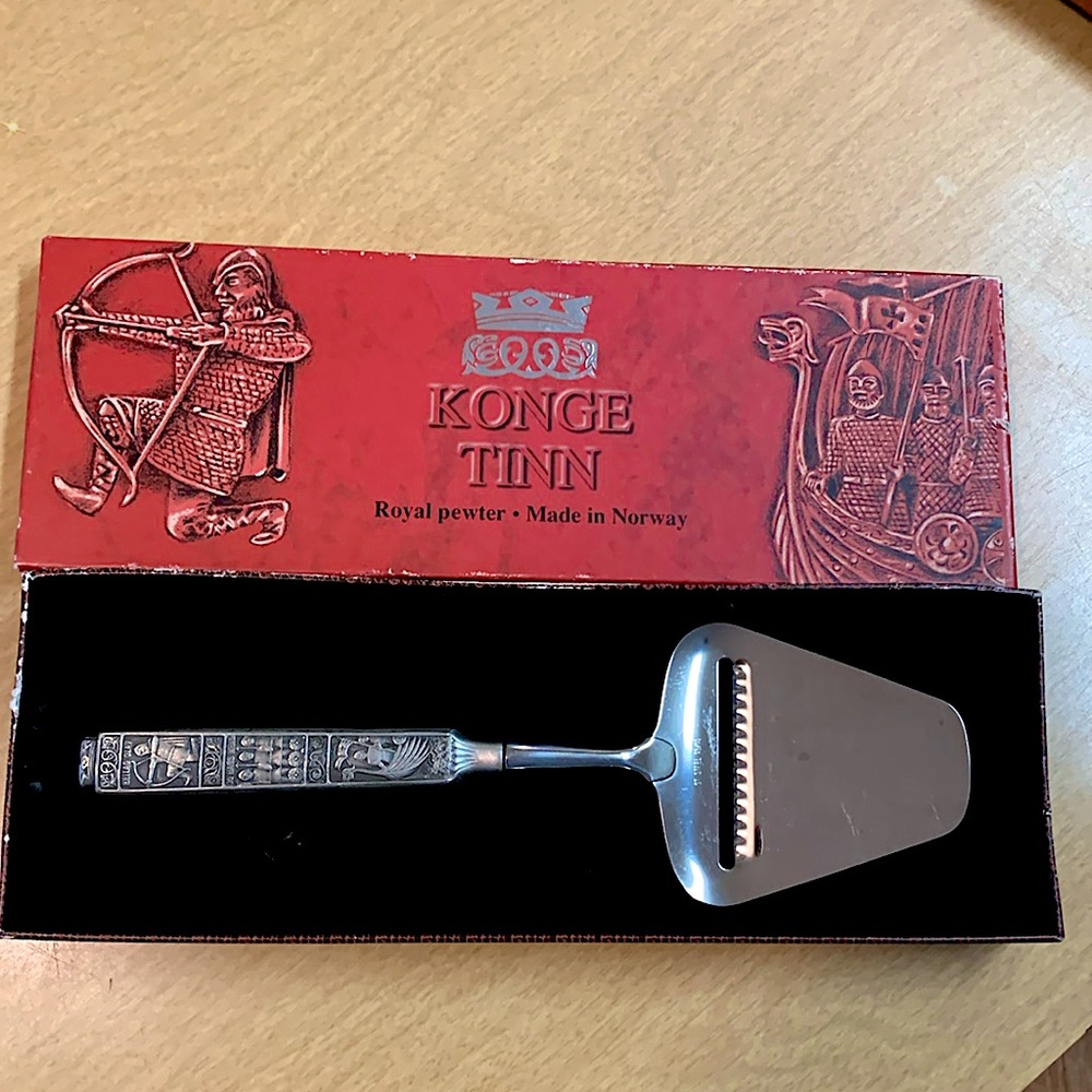4 for $35 Bundle- Konge Tinn St steel cheese slicer MCM